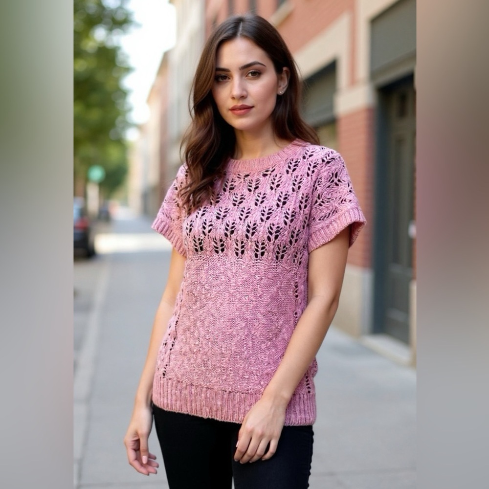 Vintage Personal Pink Short Sleeve Knit Sweater